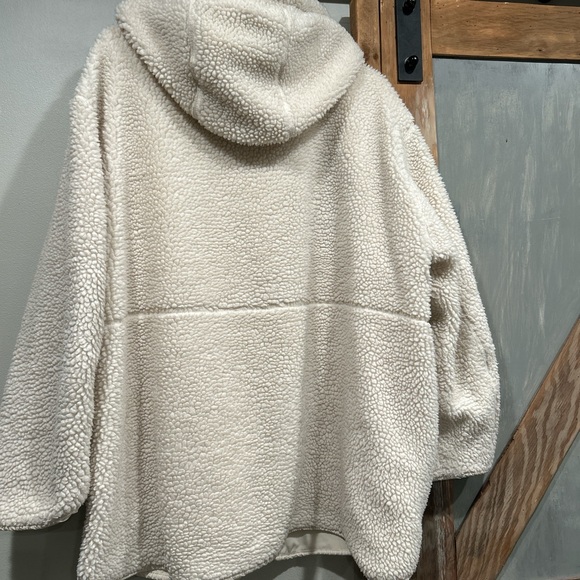 H&M Cream Jacket - Picture 3 of 3